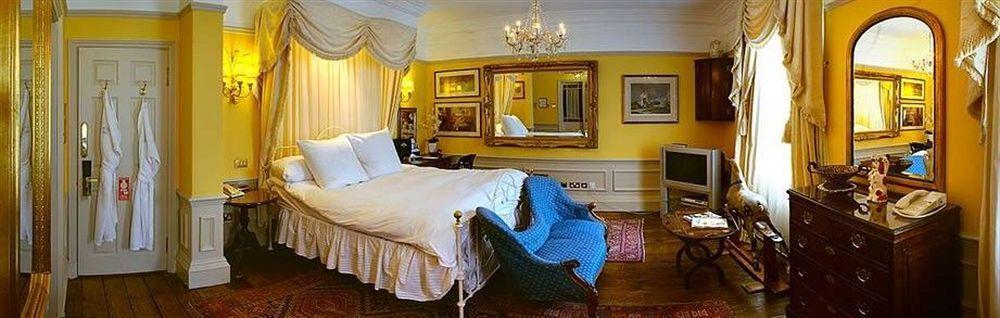 Hotel The Empire & Llandudno