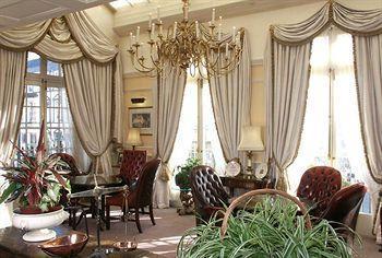 The Empire & Hotel 4*