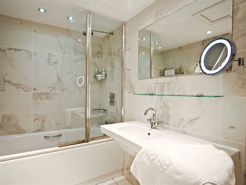 Hotel The Empire & 4*